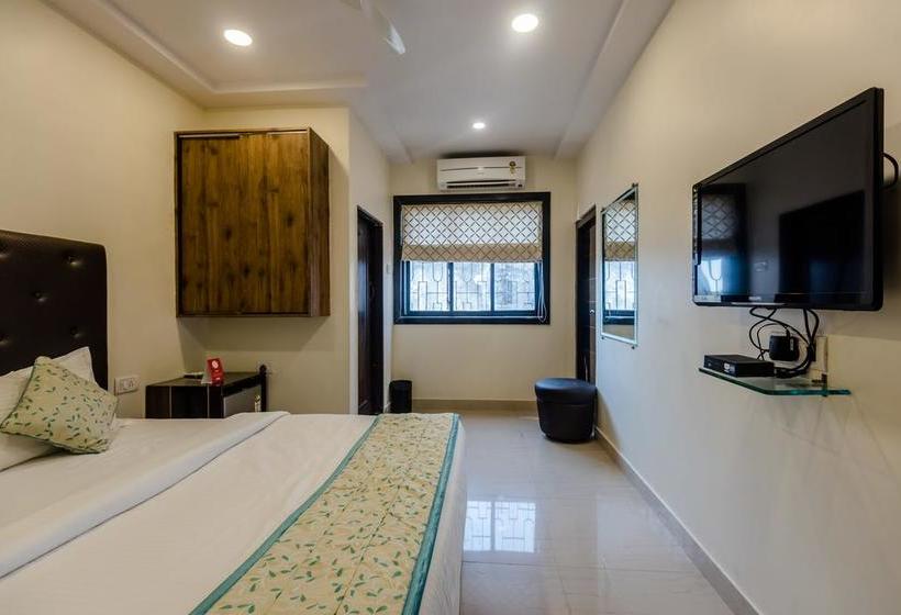 Fotos del hotel Oyo Rooms Near Kokilaben Hospital:  23