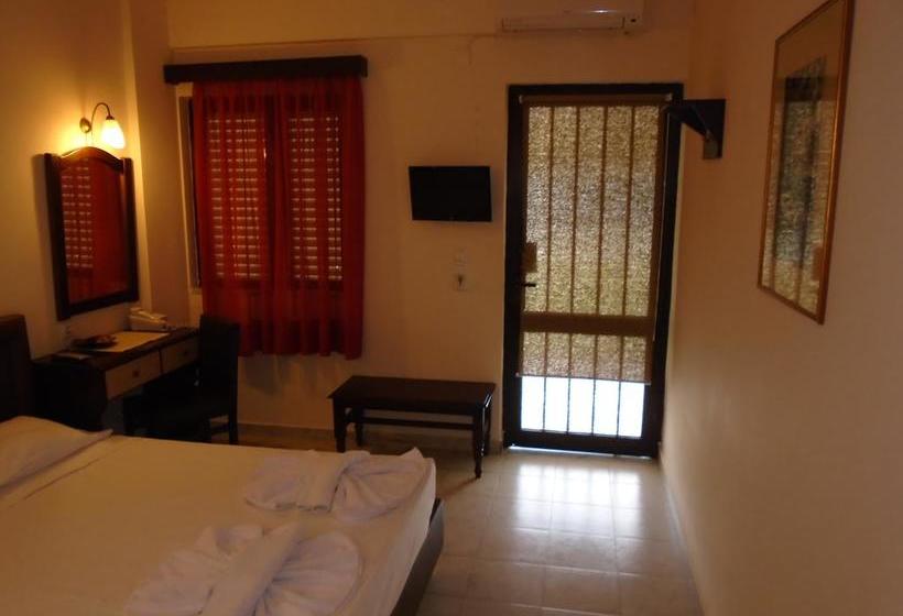 Fotos del hotel Triton:  10