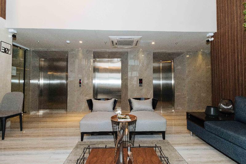 Fotos del hotel Reddoorz Premium Near Ust Hospital:  2