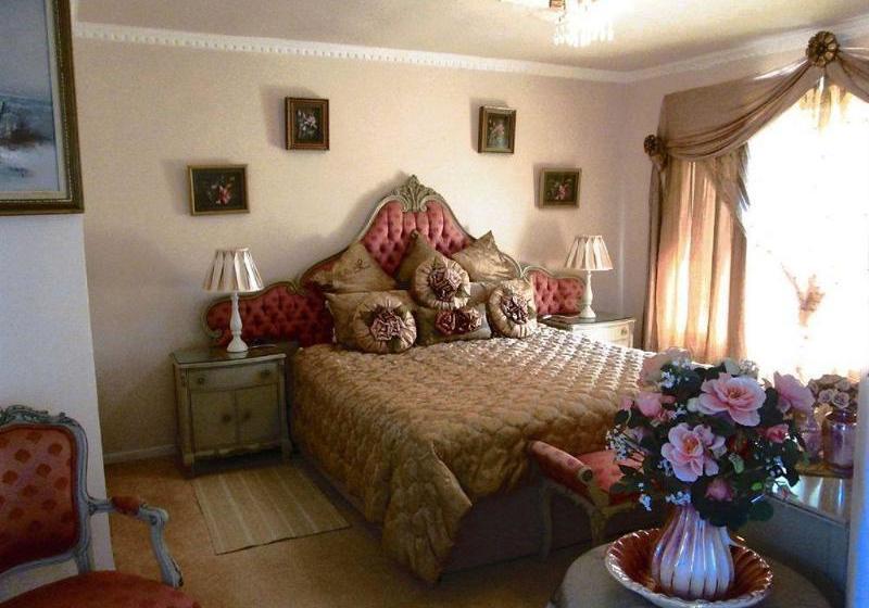 Bay View Guest Apartments