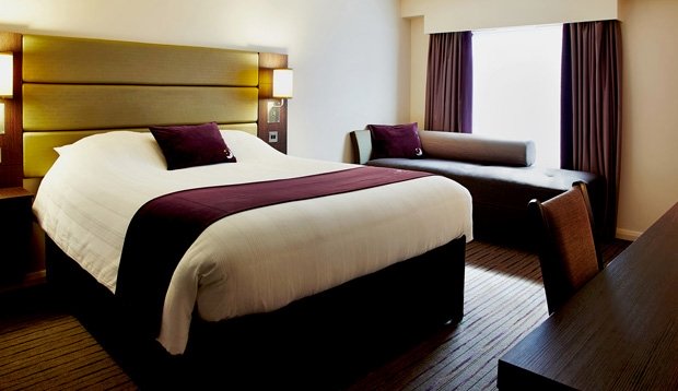 Premier Inn Liverpool West Derby