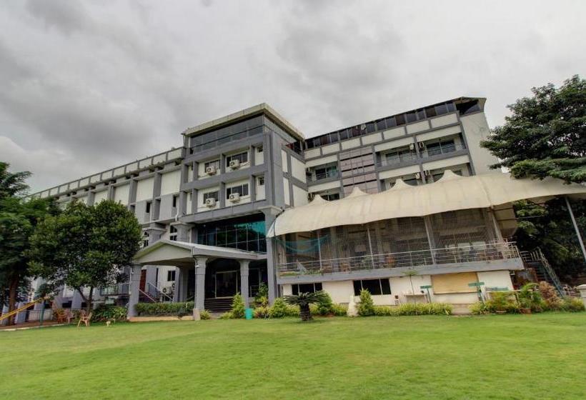 Fotos del hotel Treebo Trend Canna Ngv:  3