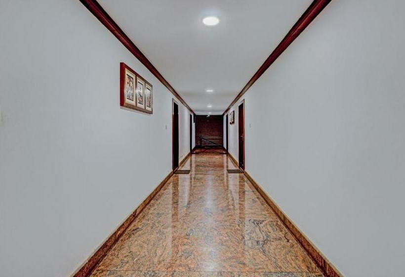 Fotos del hotel Treebo Trend Canna Ngv:  11