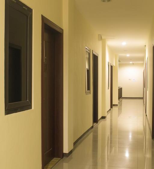 Fotos del hotel D Inn Rungkut Juanda  Surabaya:  2