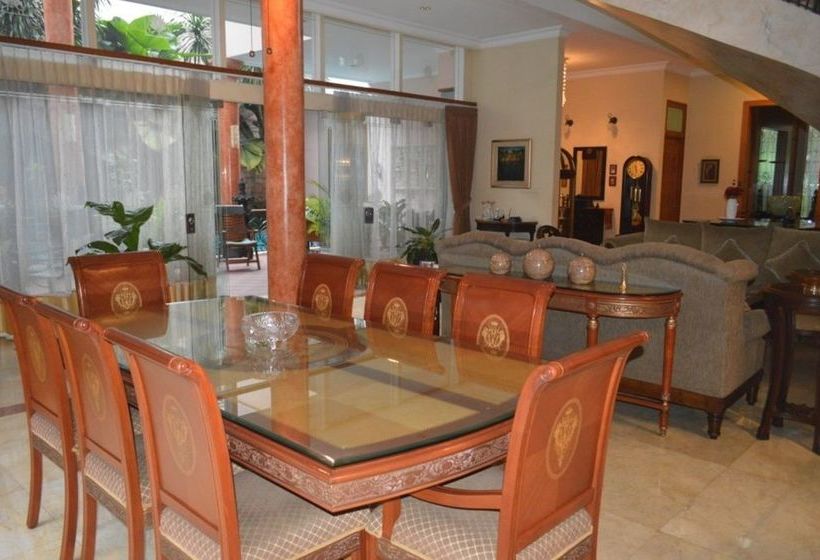 Fotos del hotel Pesona Guest House Jakarta:  12