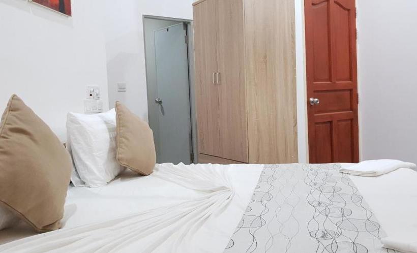 Fotos del hotel Arora Inn:  15