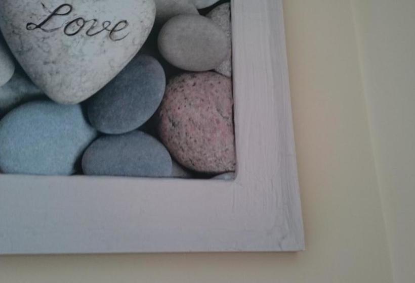 Fotos del hotel 81 The Prom:  6