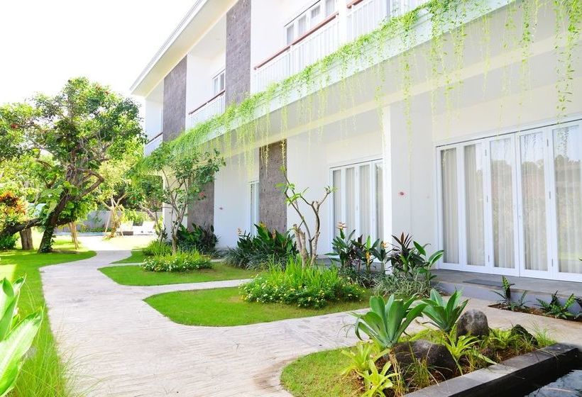 Fotos del hotel Harmony Beach Suite:  6