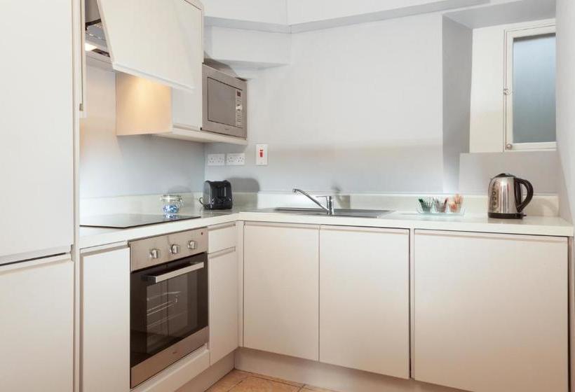 Fotos del hotel City Studios & Apartments:  3