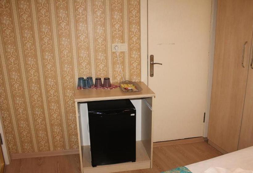 Fotos del hotel Omega Inn:  22