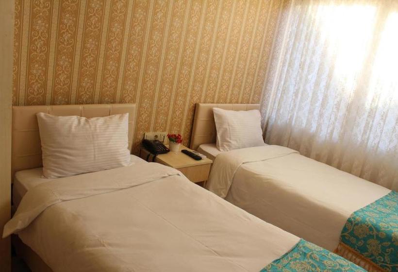 Fotos del hotel Omega Inn:  14