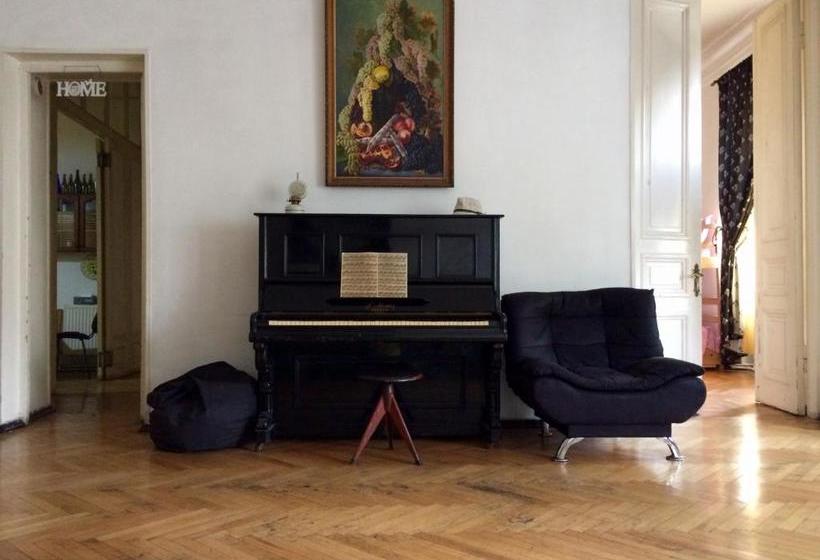 Fotos del hotel Opera Rooms & Hostel Tbilisi:  4