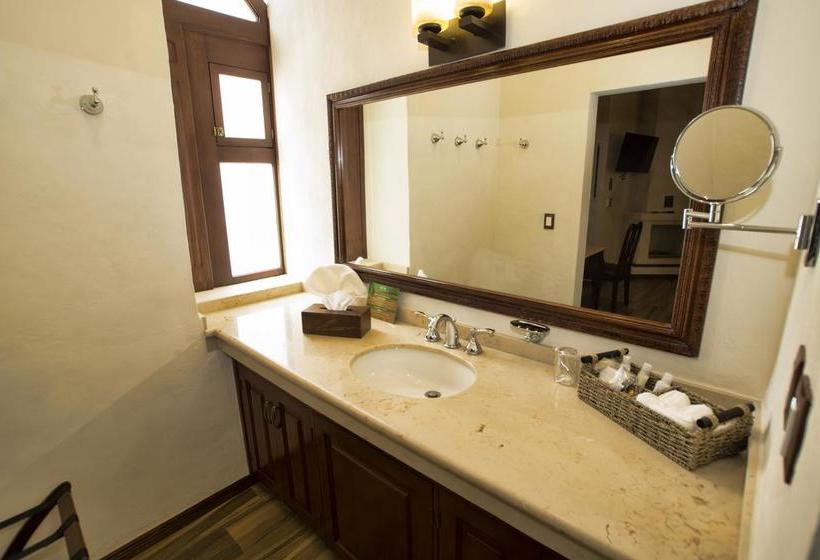 Fotos del hotel La Casa de los Dos Leones:  14