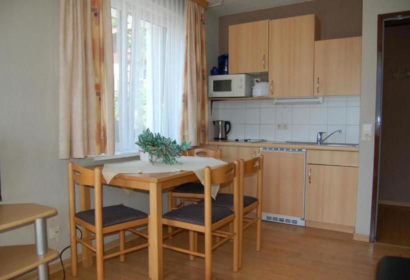 Fotos del hotel Appartment Alpensee:  9
