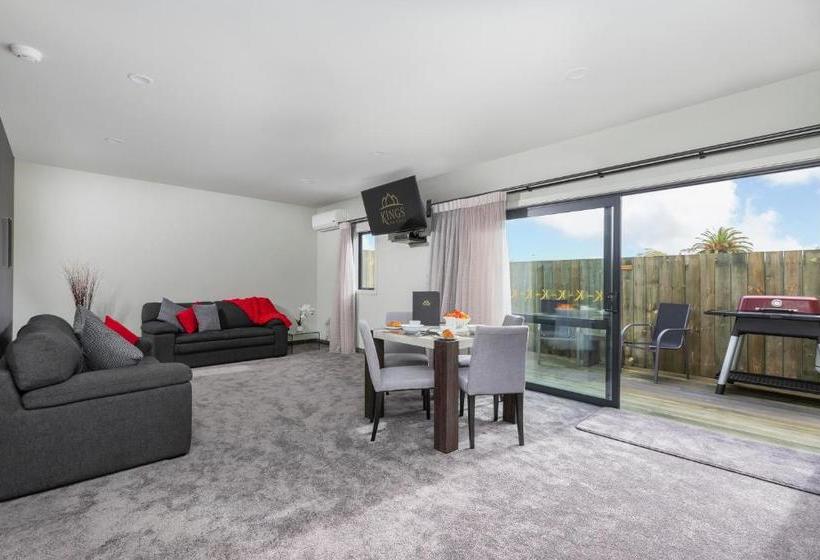 Fotos del hotel Kings On Peace:  8