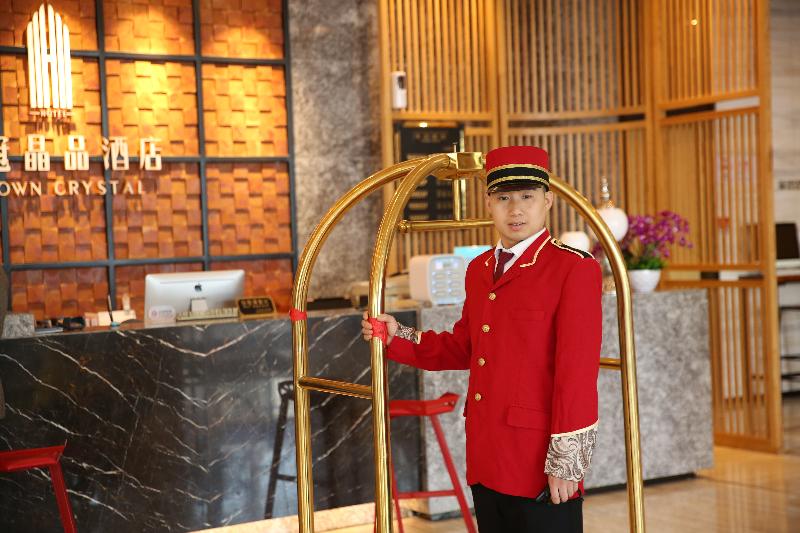 Fotos del hotel Crown Crystal:  5