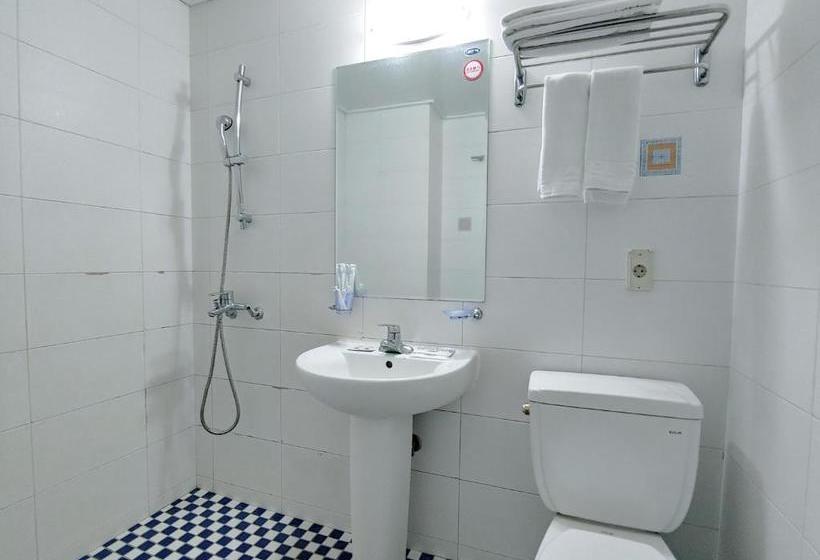 Fotos del hotel Sky Leaders:  3