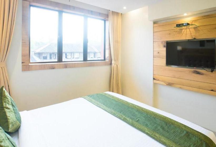 Fotos del hotel Treebo Trend Anam International:  8