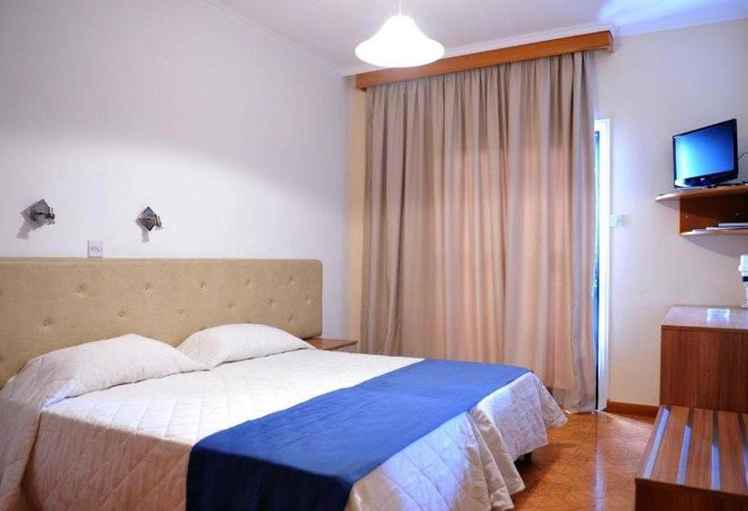 Fotos del hotel Chrystalla:  3