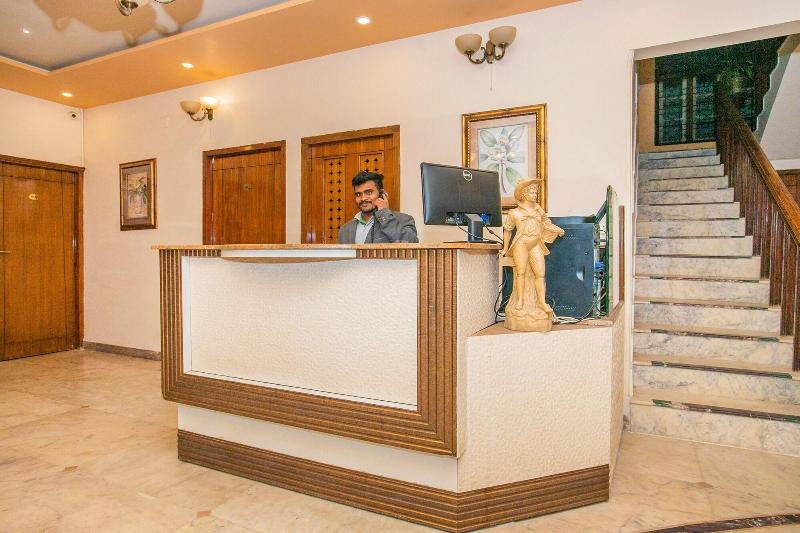 Fotos del hotel Asteria By Treebo:  1