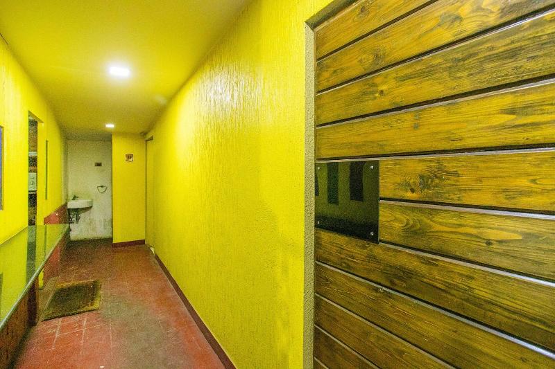 Fotos del hotel Asteria By Treebo:  9