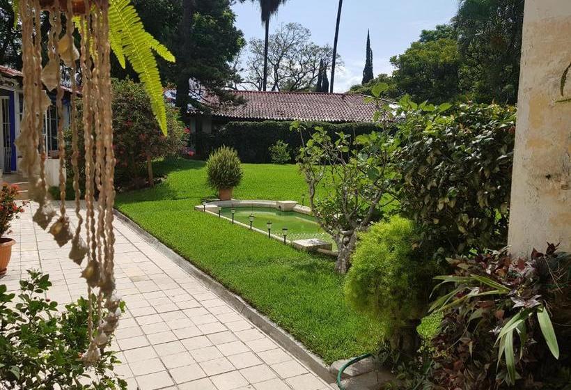 Fotos del hotel Villa Lourdes:  6
