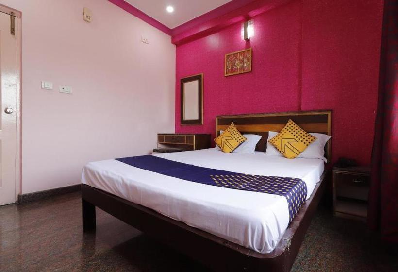 Fotos del hotel Spot On 62188 Sahara Residency:  20