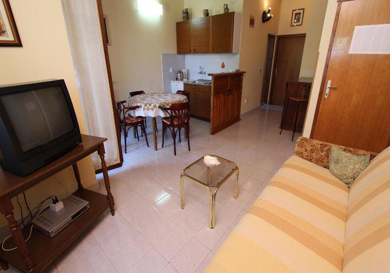 Fotos del hotel Apartments Antonija:  24