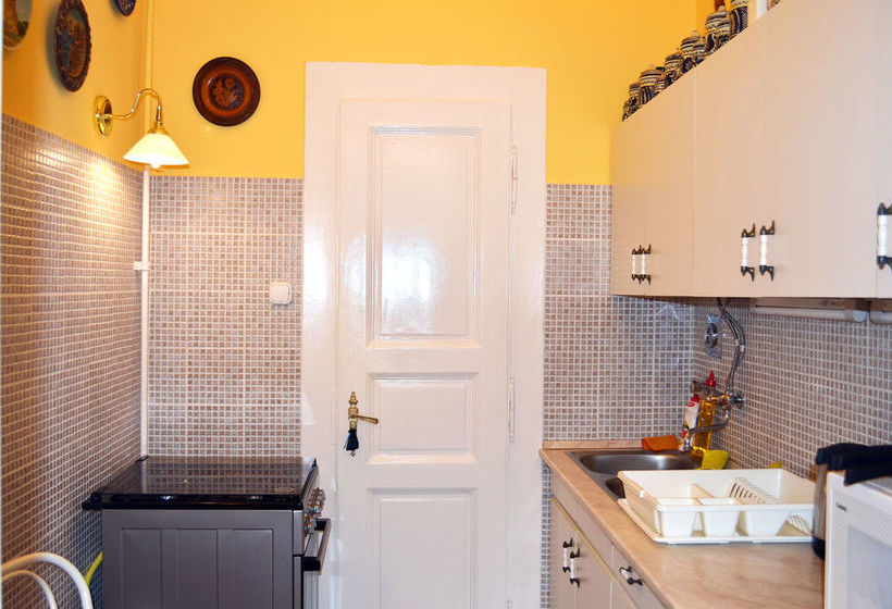 Fotos del hotel Central Avenue Apartments:  13