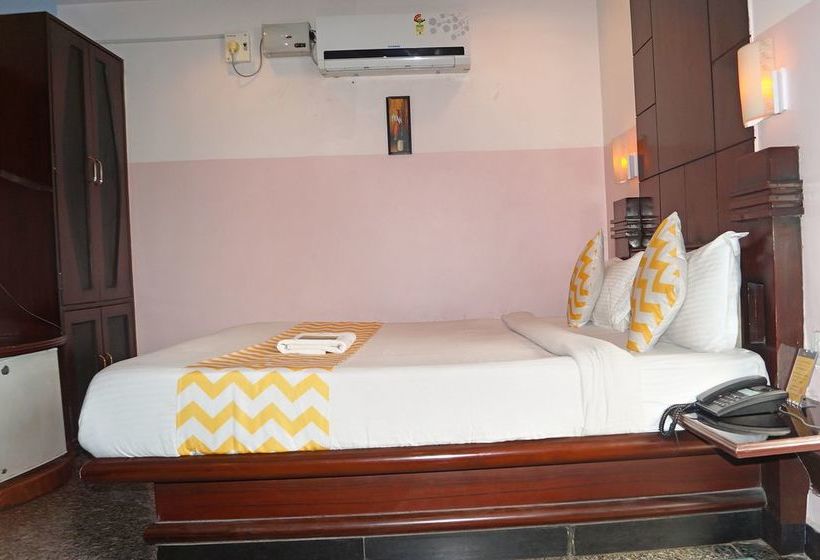 Fotos del hotel Fabhotel V:  15