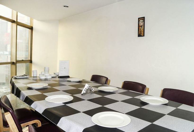 Fotos del hotel Fabhotel V:  3