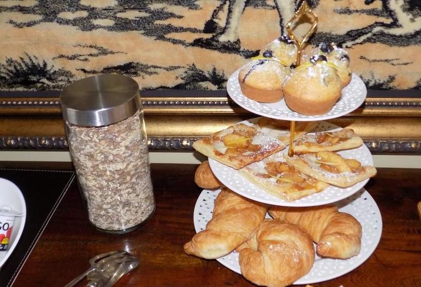 Fotos del hotel The Promenade:  12