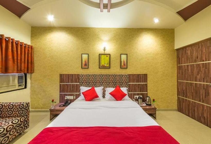 Fotos del hotel Capital O 85837  Rudra Mahal:  24