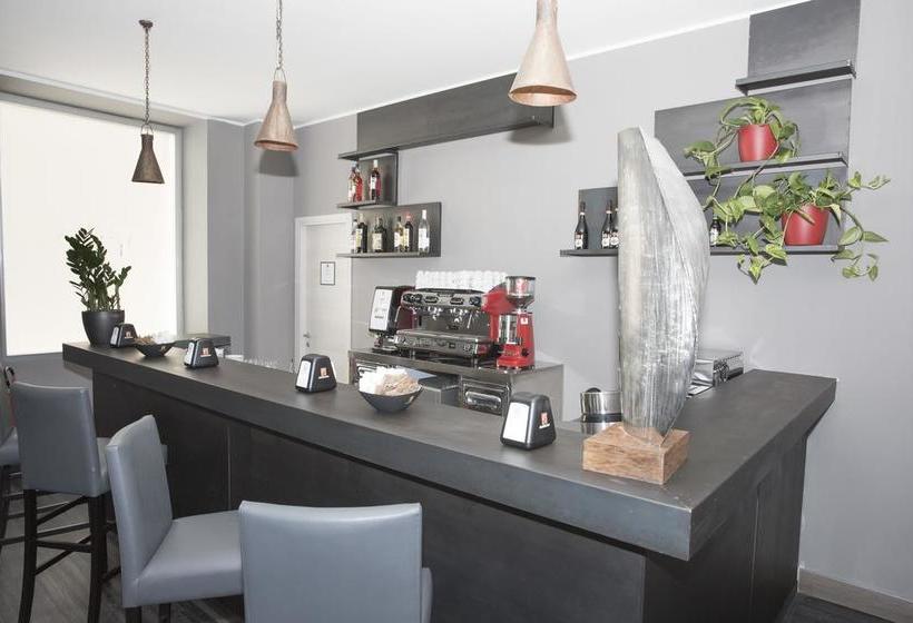 Fotos del hotel V99:  5