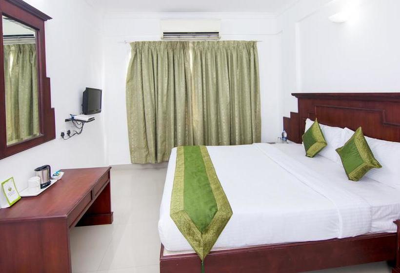 Fotos del hotel Capital O 15460 Centre Point:  19