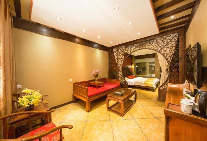 Fotos del hotel Lijiang He Mu Ju Family Inn:  24