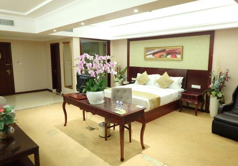 Fotos del hotel Vienna International Hotel Shanghai Zhoupu Wanda Plaza Branch:  2