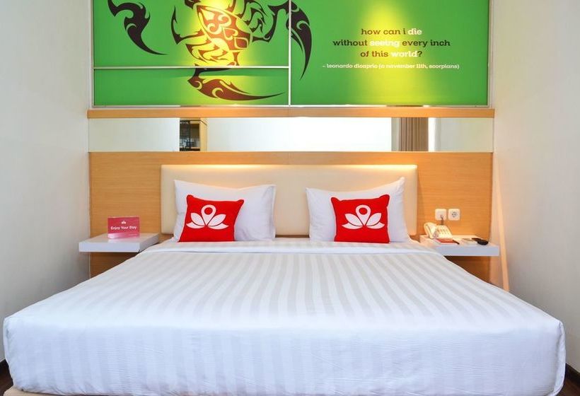 Fotos del hotel Zen Rooms Basic Kedung Sari Wonorejo:  8