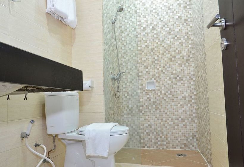 Fotos del hotel Zen Rooms Basic Kedung Sari Wonorejo:  18