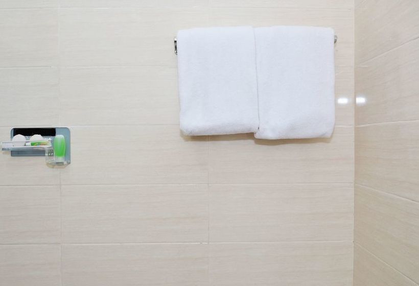 Fotos del hotel Zen Rooms Basic Kedung Sari Wonorejo:  20