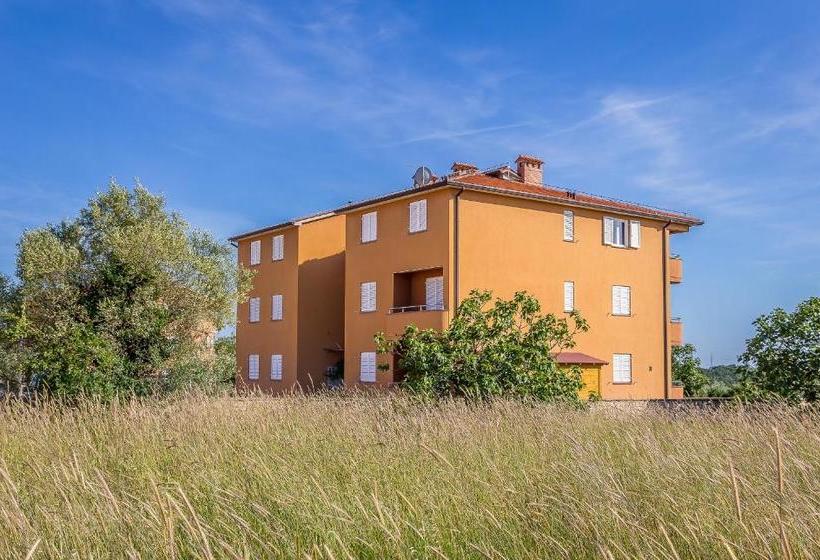 Fotos del hotel Apartments Stella:  5