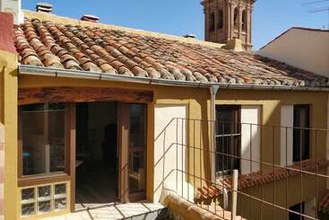 Airam Home Buhardilla - Almansa