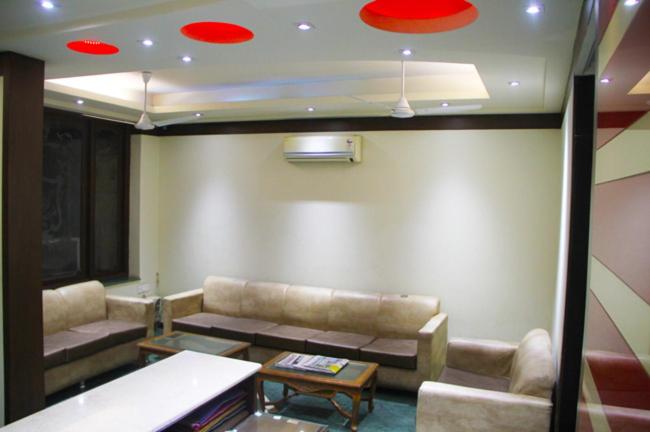 Fotos del hotel Megha Palace:  3