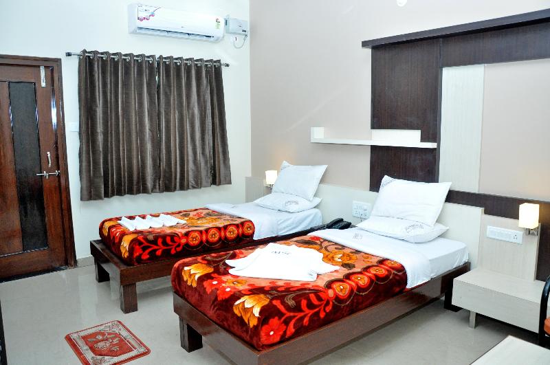 Fotos del hotel Pleasant Stay, Bijapur:  15