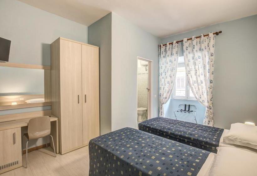 Fotos del hotel Nuova Monaco:  13