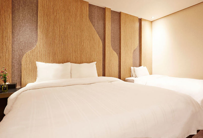 Fotos del hotel E:  5