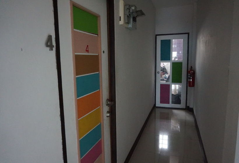 Fotos del hotel The Seat Hostel:  13