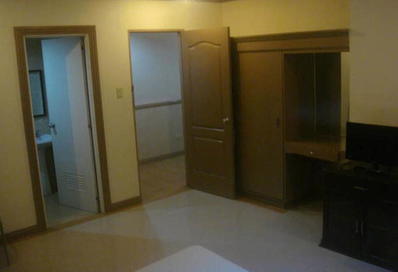 Fotos del hotel Balibago Villa:  16