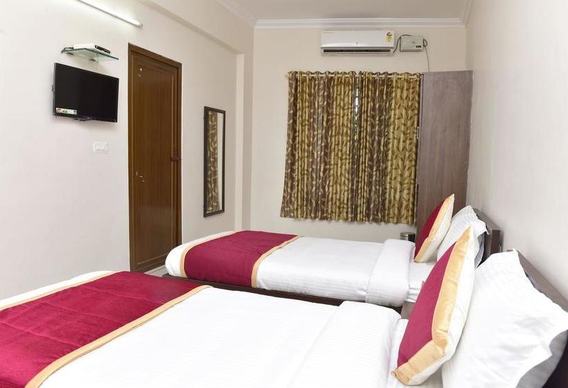 Fotos del hotel Oyo 9118 Saravana Inn:  19