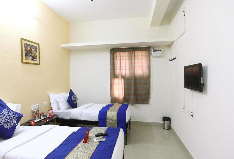 Fotos del hotel Oyo 3860 Apartment Jls Gruha:  13